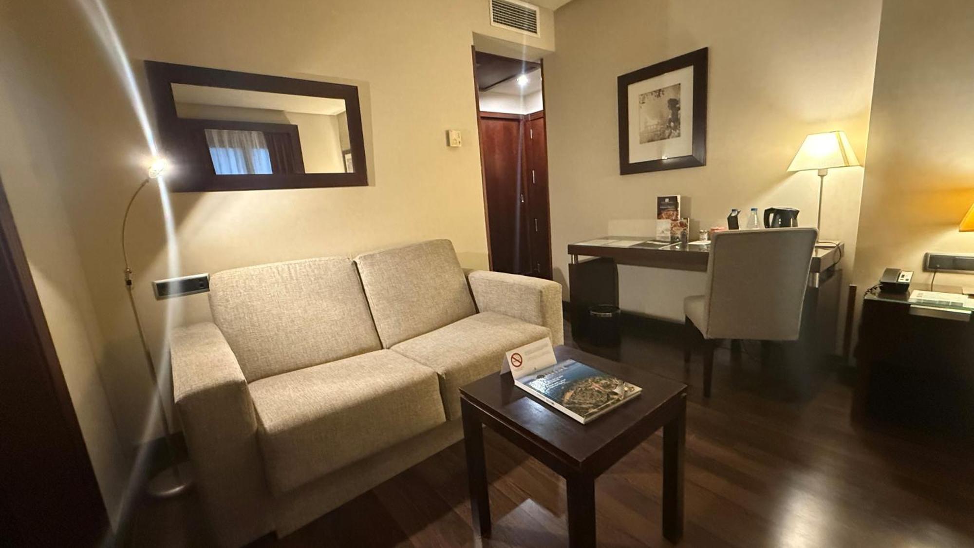 Hotel Badajoz Center Extérieur photo